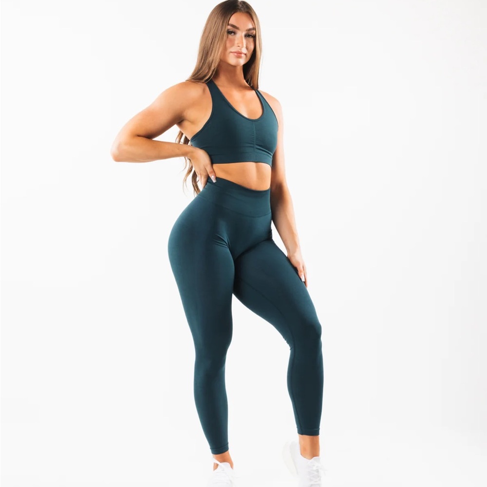 Alphalete amplify midnight leggings